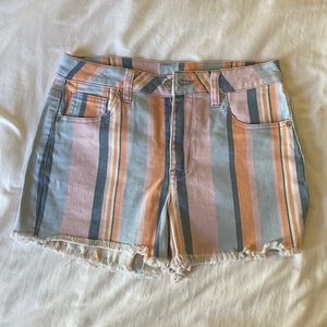 Wild Fable size 6 Jean Shorts